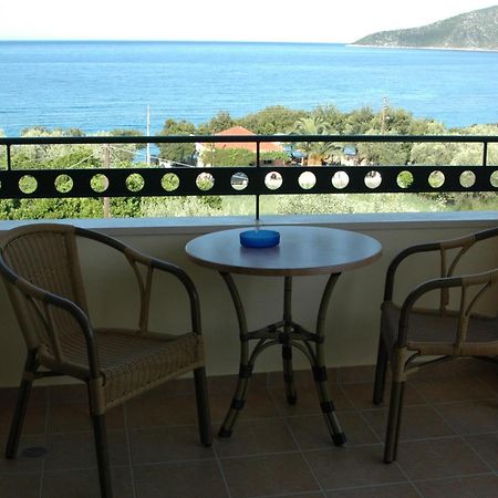 Hotel Patelis Poulithra Exterior photo