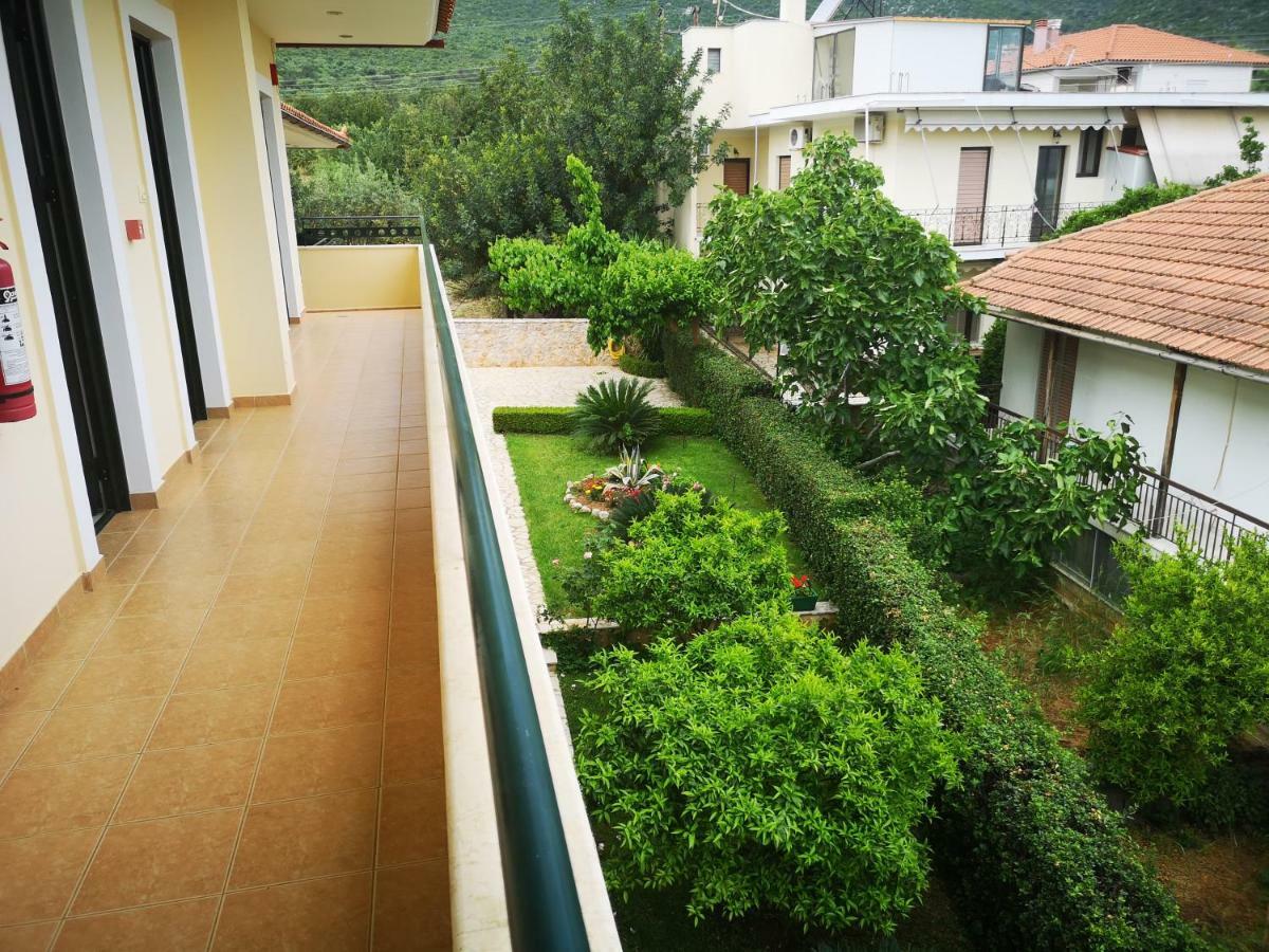 Hotel Patelis Poulithra Exterior photo